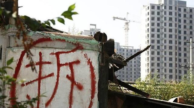 棚户区改造|老房子加装电梯,低楼层住户的态度“冷淡”,对此你怎么看?