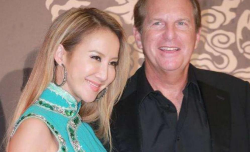 李玟|当年富商布鲁斯娶小16岁的李玟,婚礼花费过亿,宾客用直升机接送