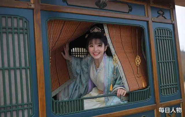 卿卿日常|从《赘婿》到《卿卿日常》，电子榨菜是怎么炼成的？