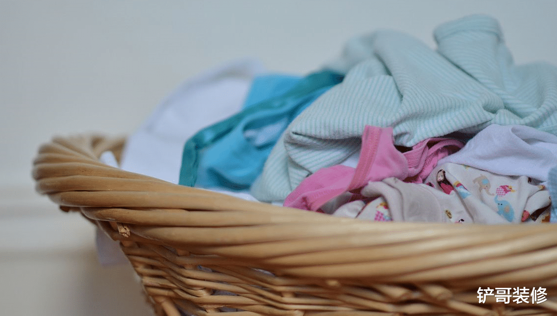 “肥皂”和“洗衣液”哪个好用?若不是销售员提醒,我还一直用错