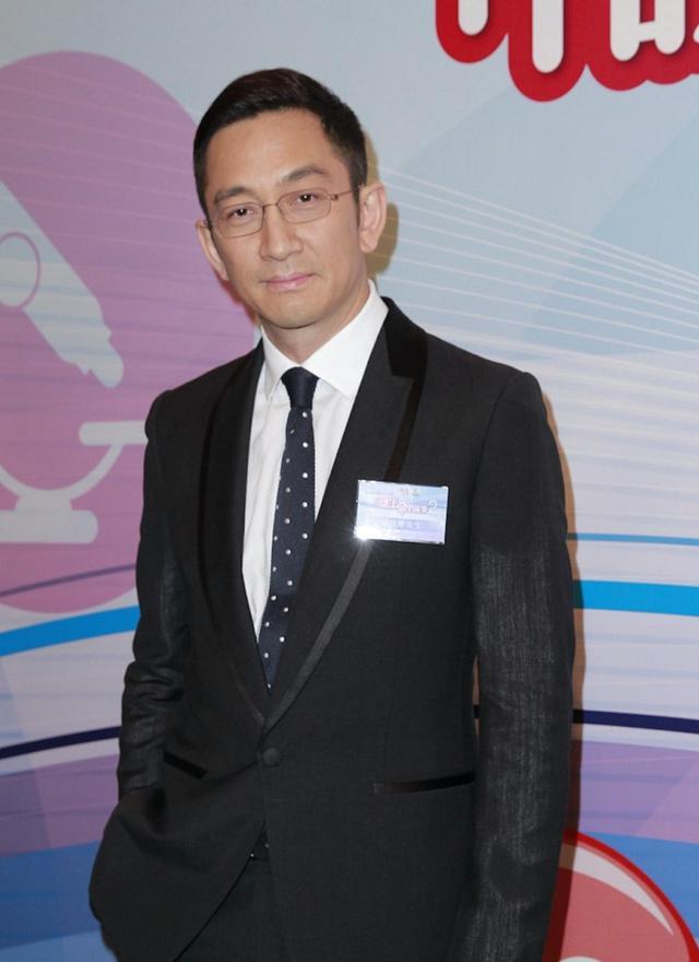 吴启华|吴启华自曝已在深圳买房,坦言在内地生活安心,工作待遇高于TVB