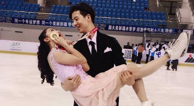 赵丽颖|隋文静韩聪终夺冠，韩聪：我们除了结婚剩下就没什么了