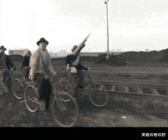 王新军|抗日神剧的“要钱不要脸”，牺牲了多少演员的“清白”？