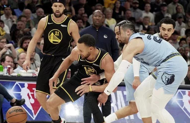 勇士队|天时地利人和，勇士灰熊G5打假赛，NBA不愧是商业联盟