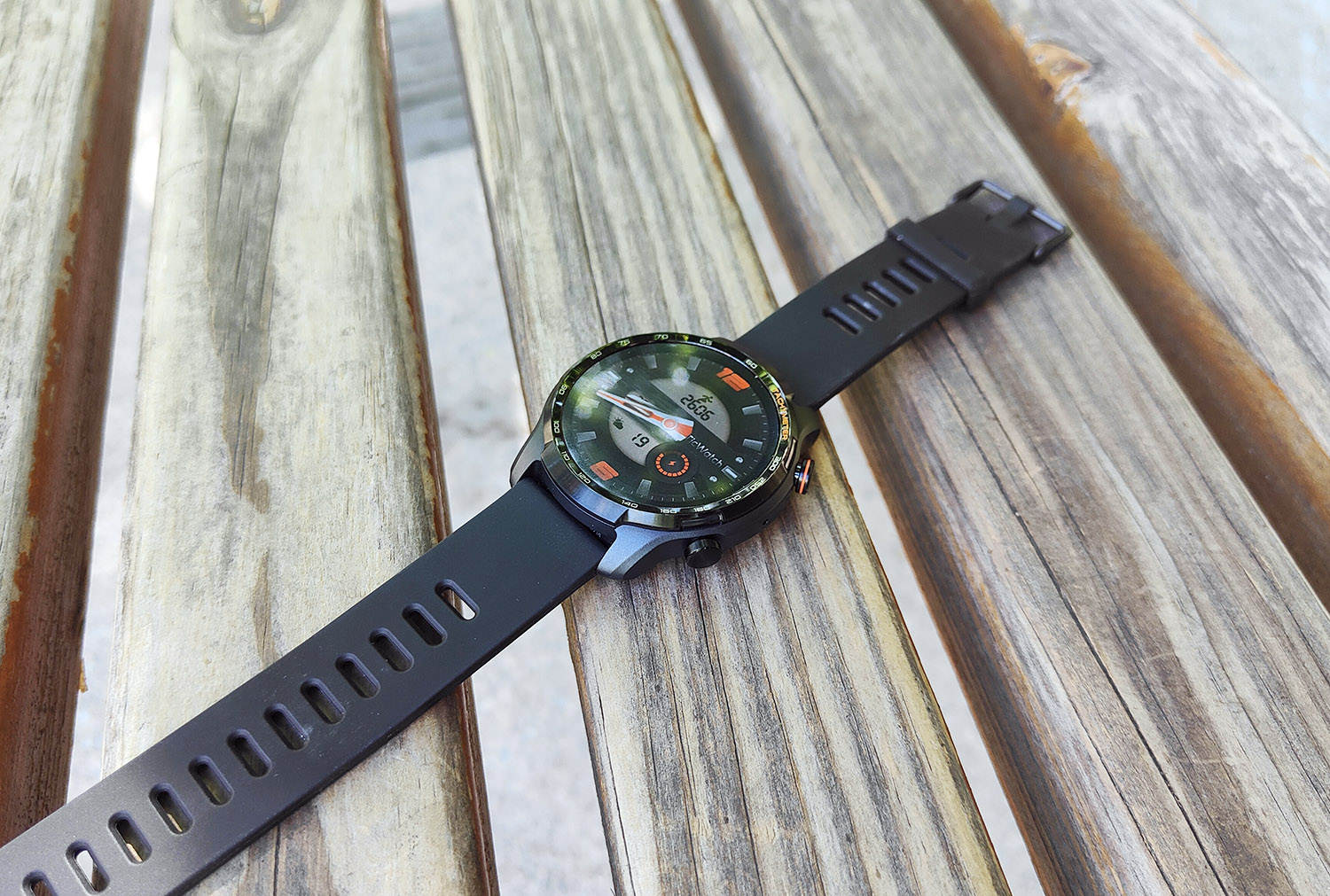 character|有它永不漏接电话，智能手表TicWatch GTW eSIM测评