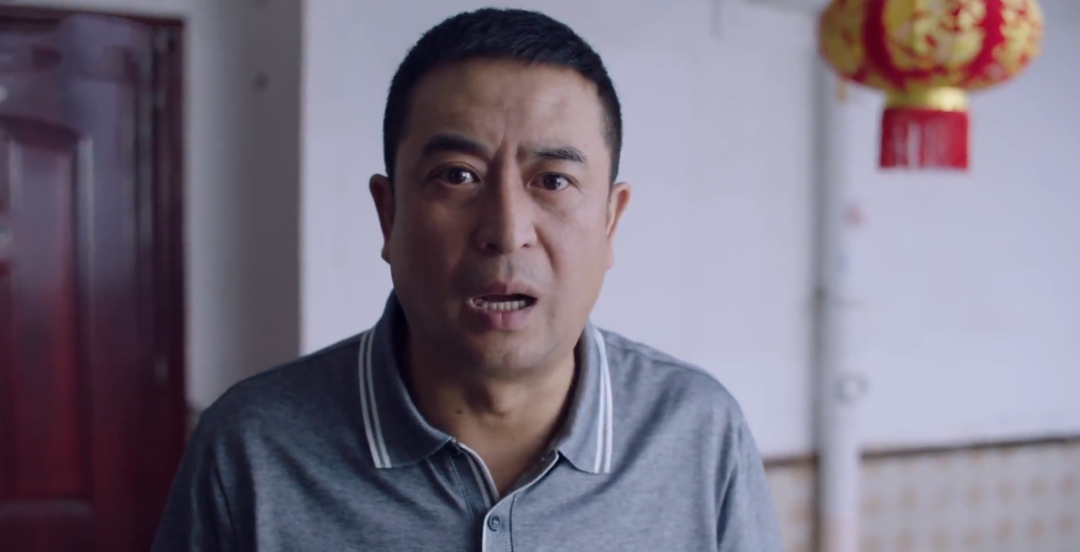 张嘉益|张嘉益因“不死癌症”弯下的是腰，挺直的却是演技！