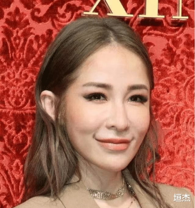 医美|一脸科技感、鼻子一捏就塌,“过度医美”的女星们,各有各的心酸