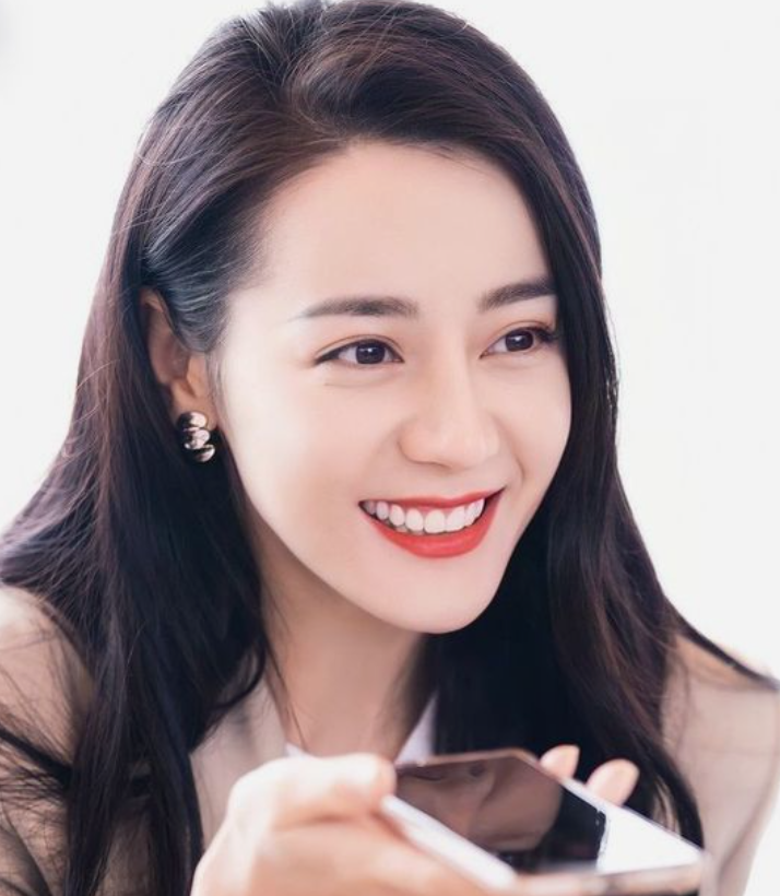 迪丽热巴|迪丽热巴 百变造型 可爱美丽的女生