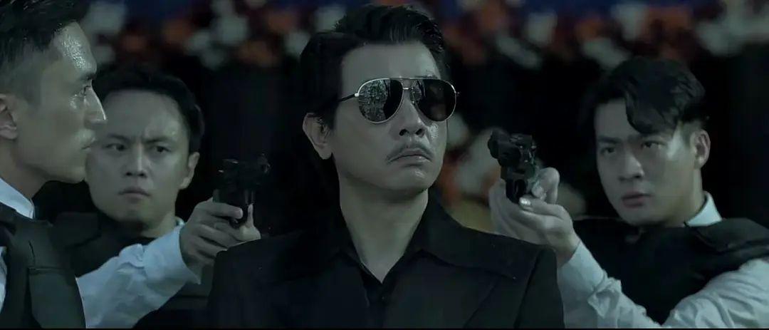 陈小春|耗资1500万制作,陈小春新片口碑扑街,女主身材成全片唯一亮点