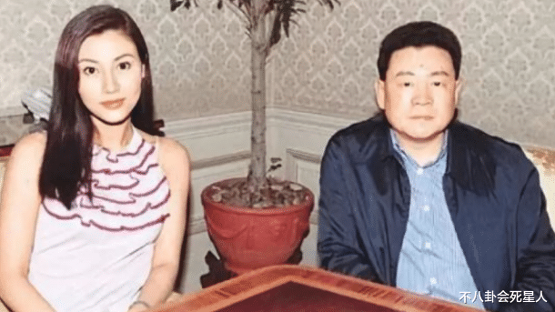 景甜|母亲都是高颜值，孩子却各有丑法，陈红的基因也救不了