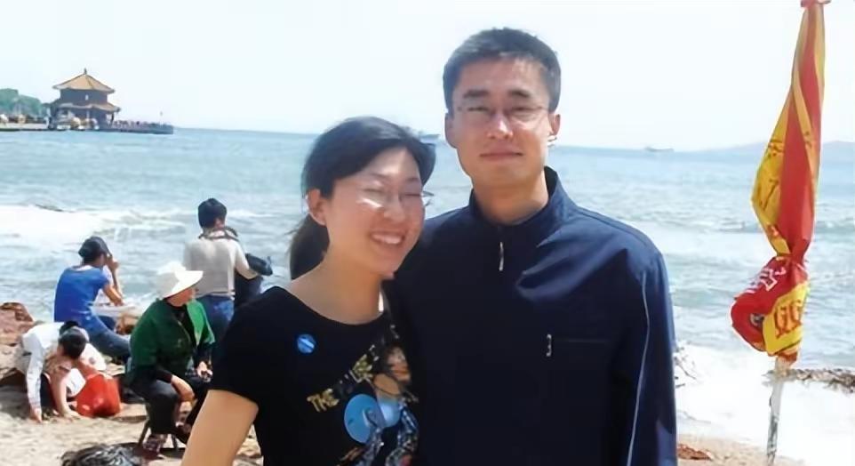 军官沈星请假未归,部队打电话询问,女儿:爸爸救人淹死了