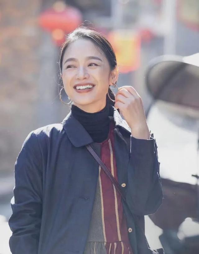 星播报 为什么周韵每次出现总能成为话题?