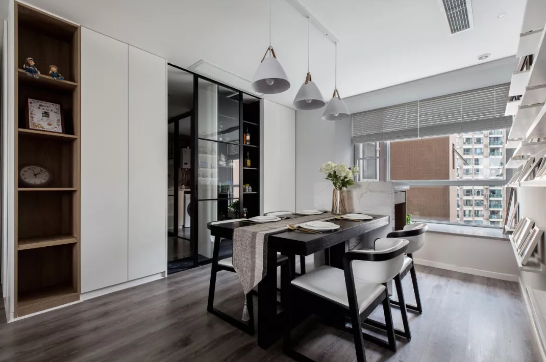 135平现代简约,客厅书房连在一起,宽敞大气!