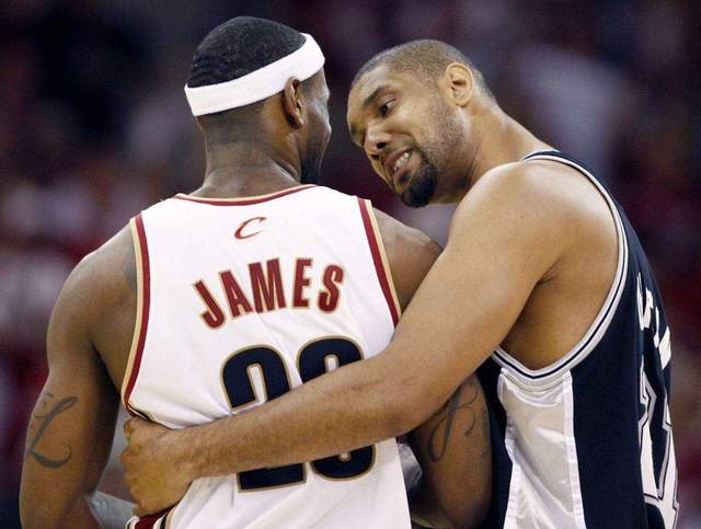 湖人队|NBA未解之谜：詹姆斯在东部西强东弱，詹姆斯在西部东强西弱