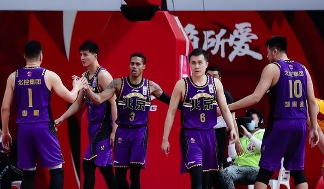 丁俊晖|CBA孙悦复出为挣钱？职业生涯足足挣半个亿，退役就惨遭娇妻抛弃