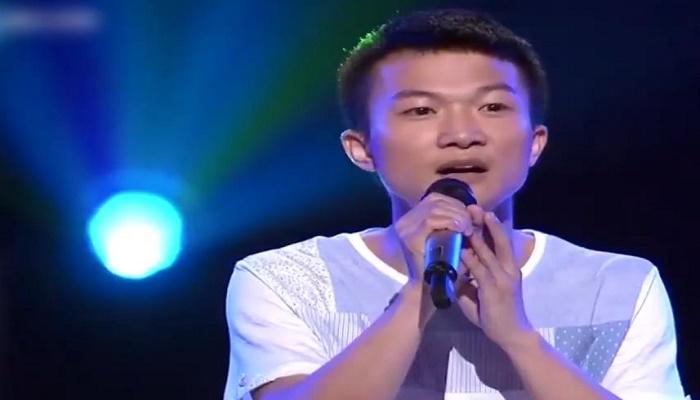 周深|一个差点被误解毁掉的男歌手，周深成名的背后究竟经历过怎样的曲折？