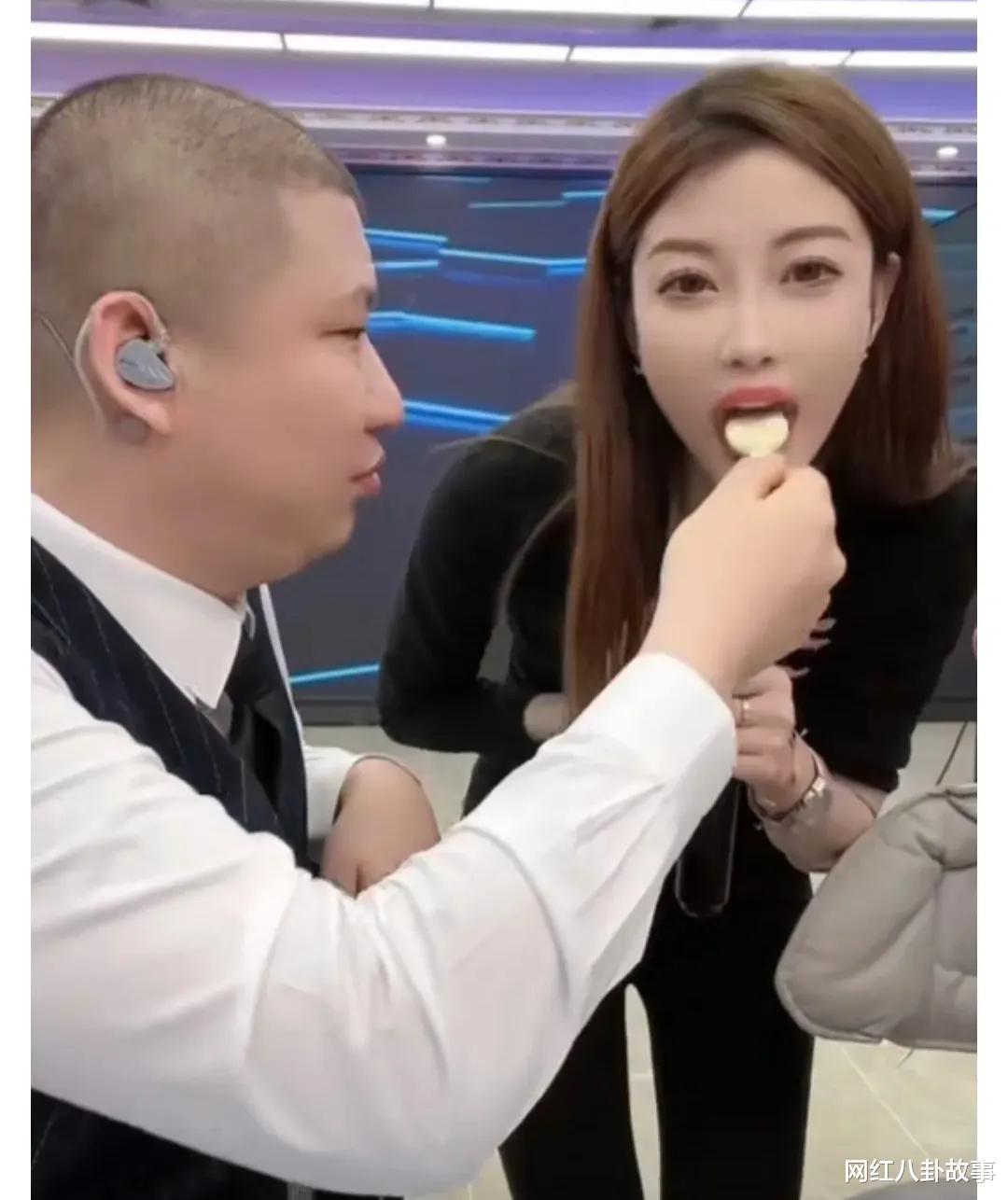 网络直播就像一口沸腾的大锅,每个人都想来喝汤吃肉!