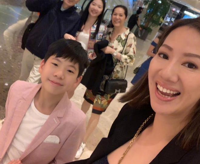 成龙|基因骗不了人!5位明星动脸“改命”,孩子却跟他们整容前一样