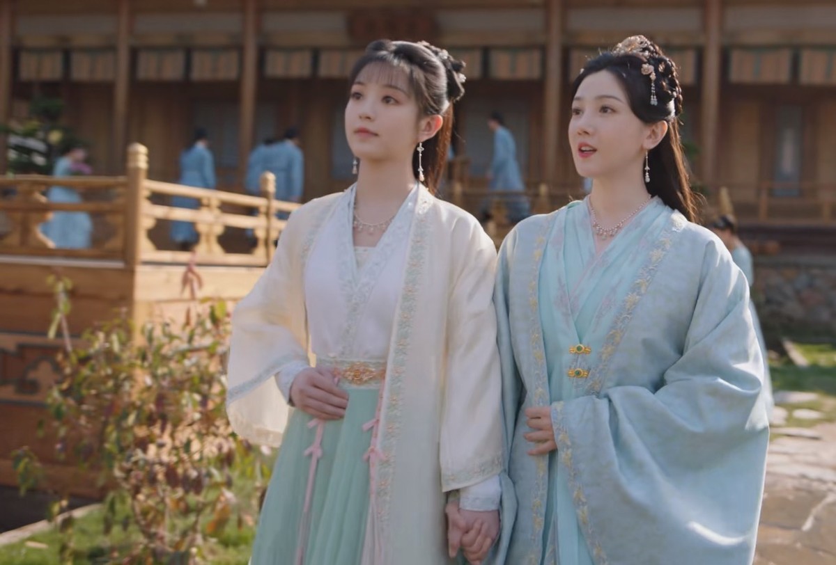 陈小纭|《卿卿日常》陈小纭演秀女,法令纹凹陷婴儿肥,33岁大变样不敢认