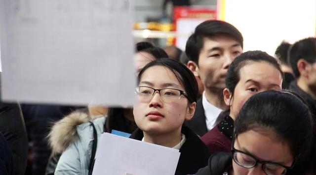 护士|“优质男”不愿娶什么职业的女生？排行榜单出炉，榜首意外上榜