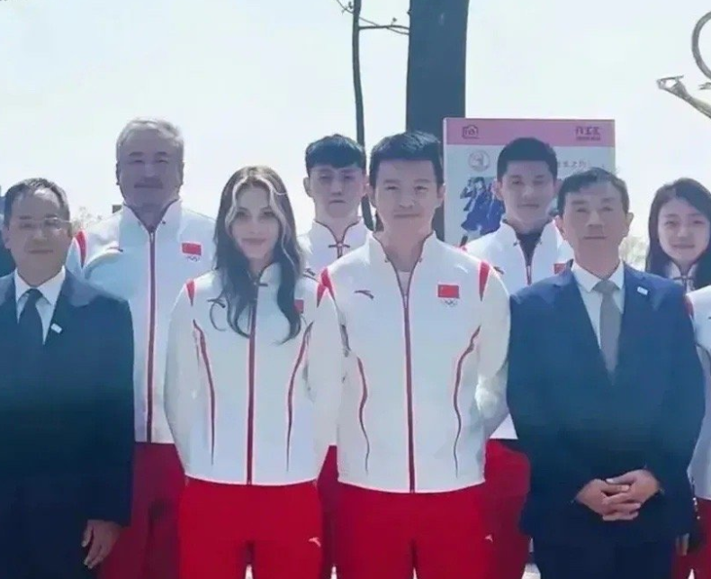 写真|谷爱凌年龄引发新争议，国籍终于能定下来了？获奖照片说明一切