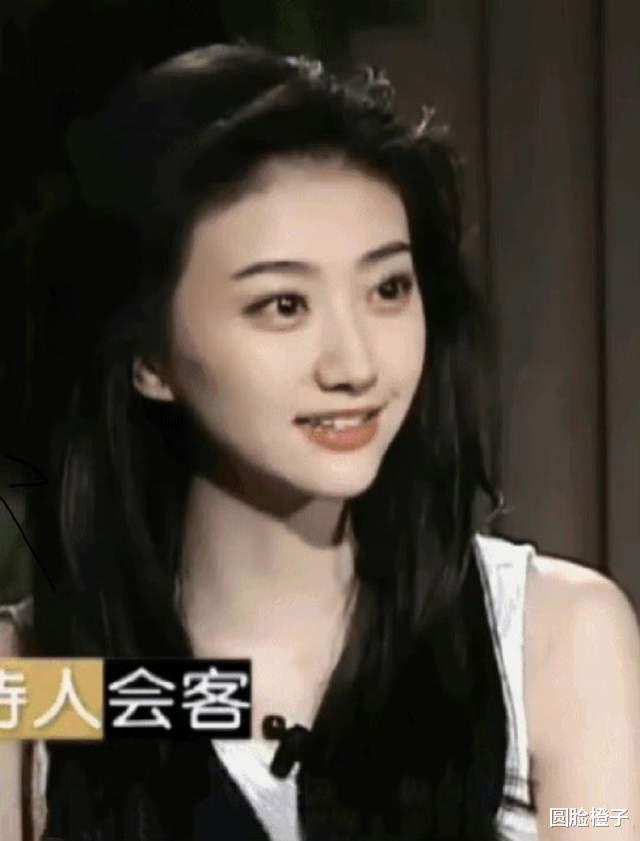 张韶涵|6位长得像“洋娃娃”的女星:眼睛大脸蛋小,不是混血也精致俏丽