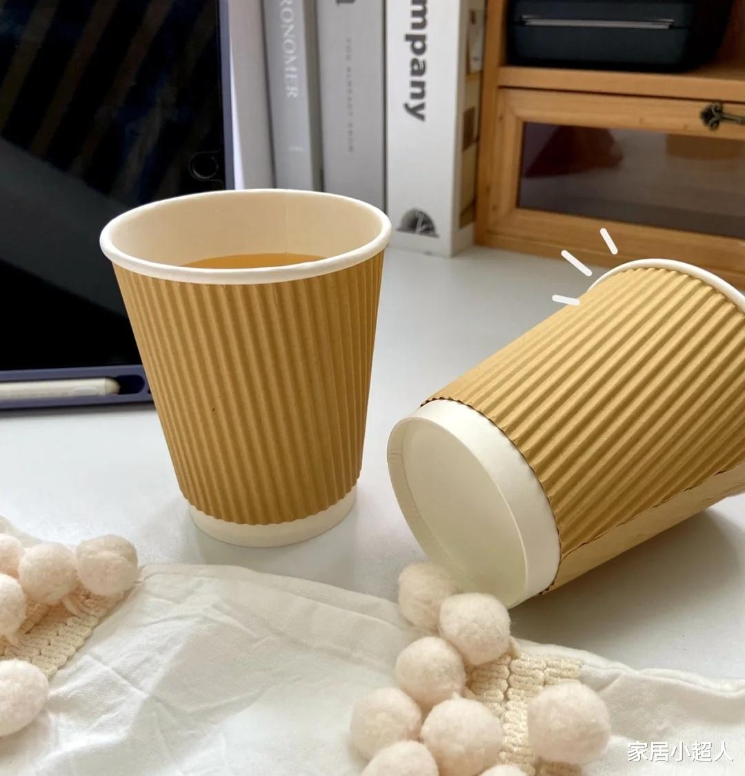 痛风|还在用这几种杯子喝水?赶紧换掉,看完记得分享给家人