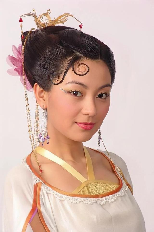 小甜甜|刁蛮公主:张娜拉的国内第一部作品,纯天然的颜值就是漂亮