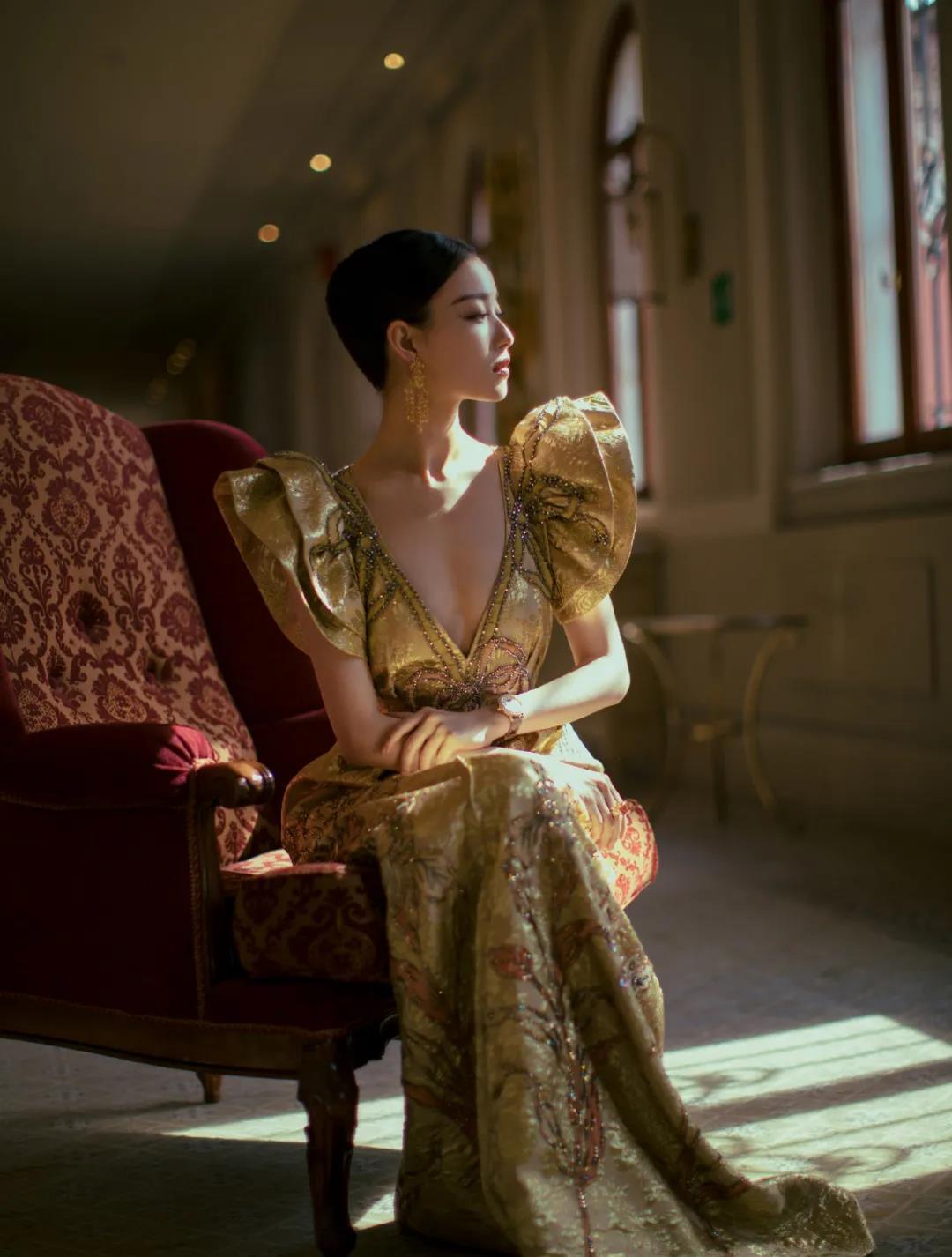 倪妮|换个头就翻红了？背后一扒全是黑料