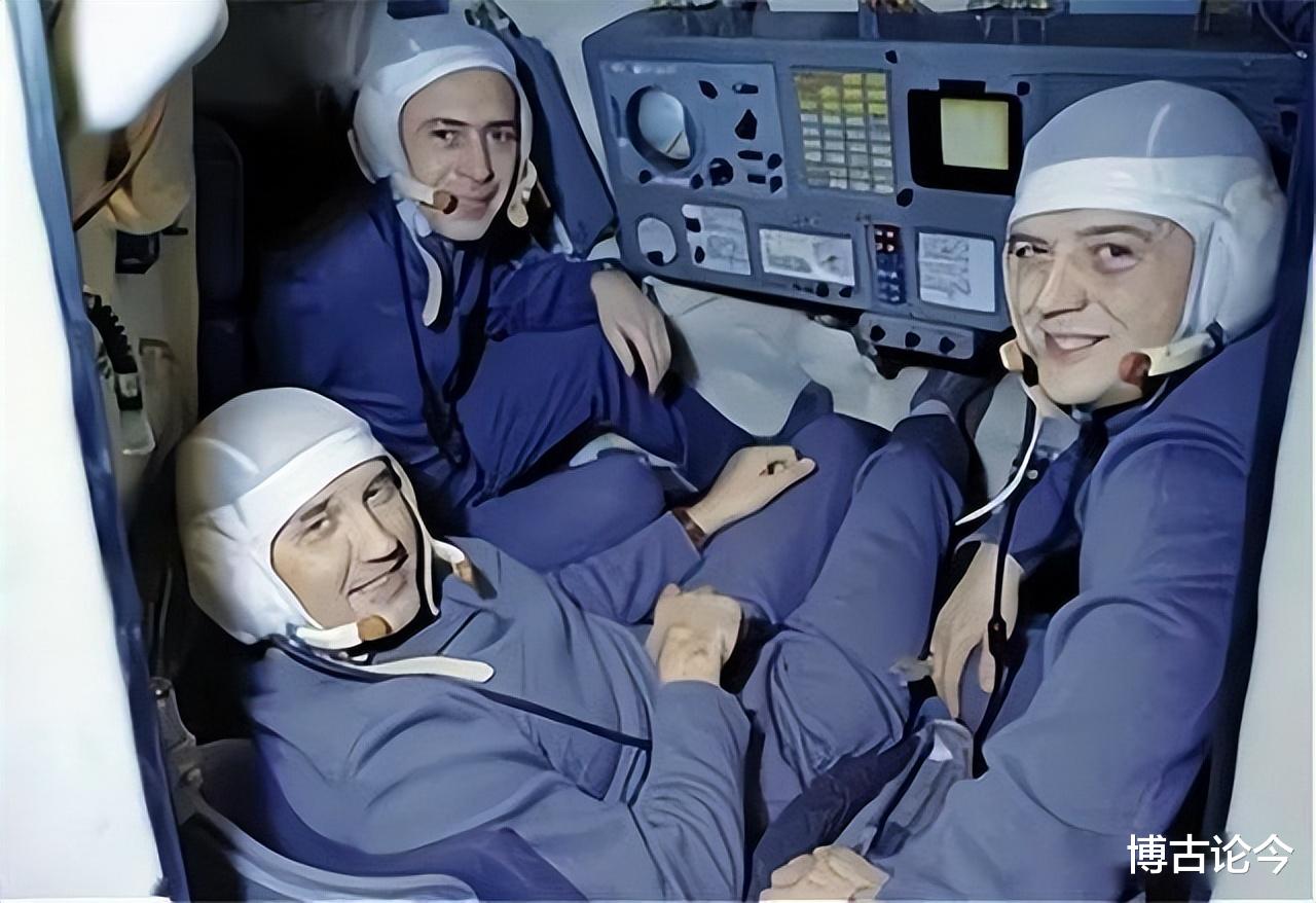 三位苏联宇航员长眠在太空,还有一人漂流到冥王星,将飞出太阳系
