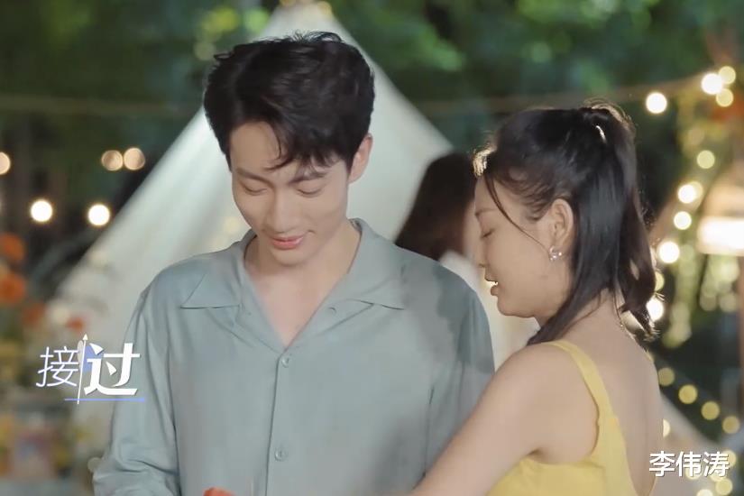 |太好磕!《心动5》芋圆CP逛街被偶遇,粉丝出违约金求张根源官宣