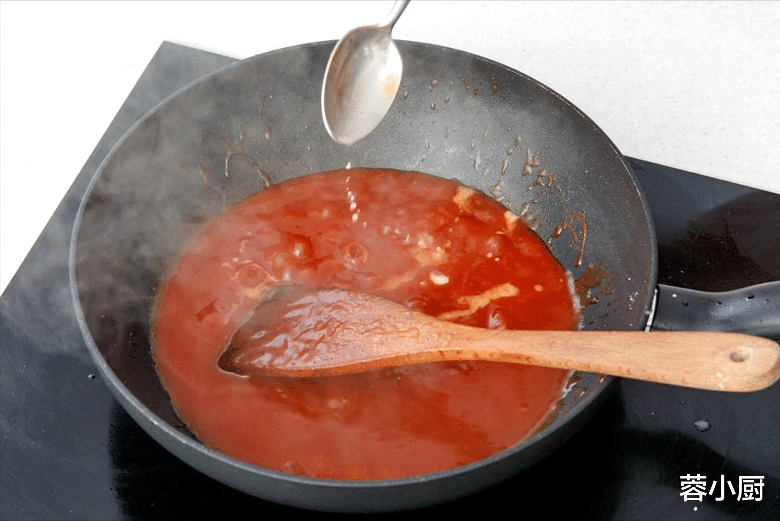 春夏之交养阳为主,无论男女,建议多吃“2菜2果3鱼”,有益健康