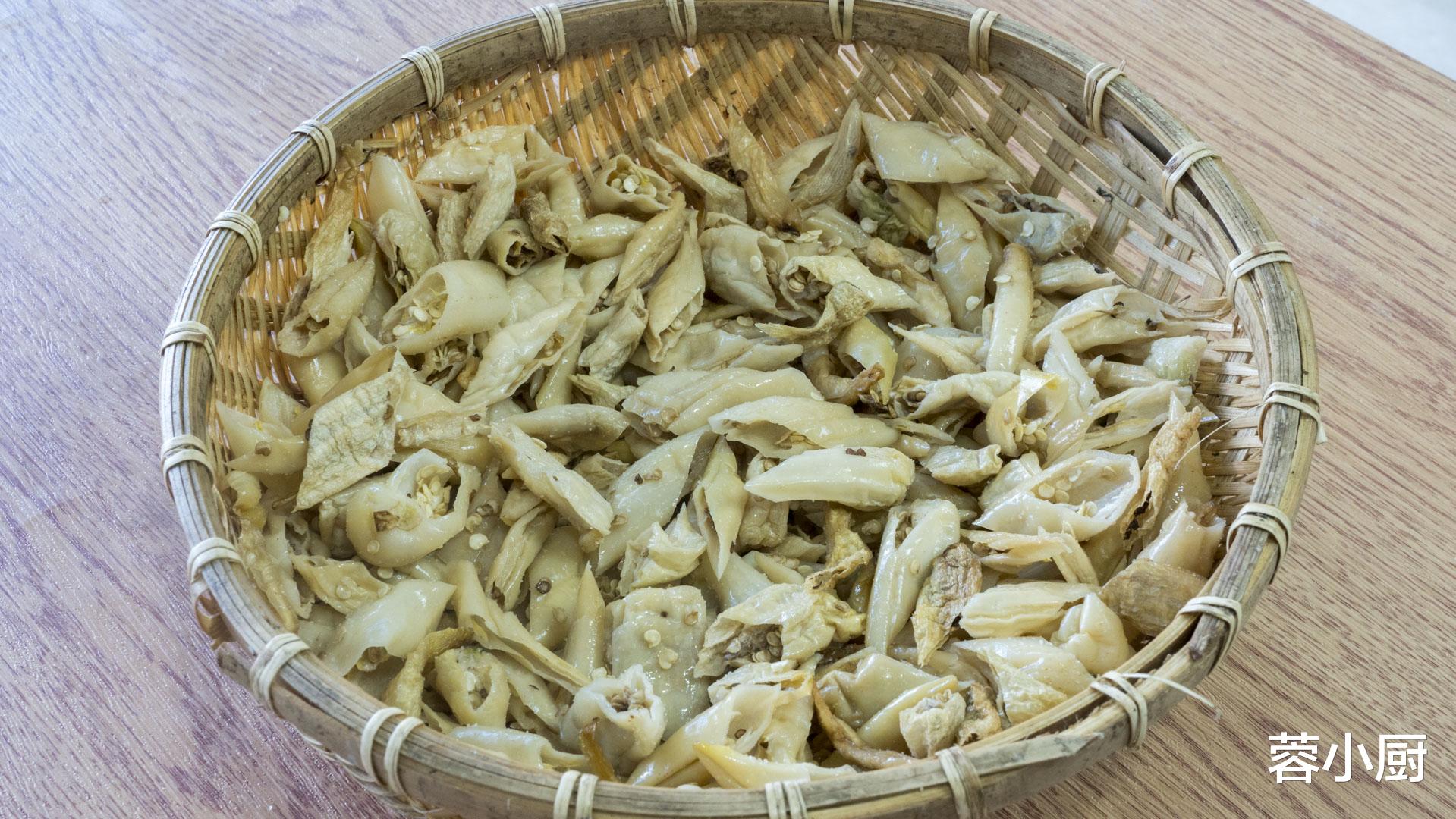 水果|秋天,女人要多吃4道菜,维C含量极高,营养防秋燥,皮肤好不显老