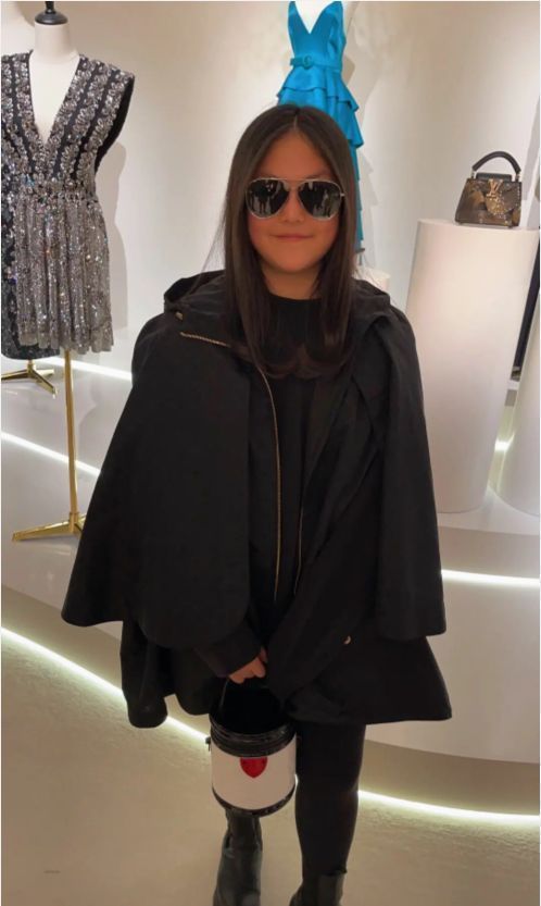 陆毅|李湘带女儿看LV大秀，王诗龄提名牌包显贵气，身材被拍成五五分