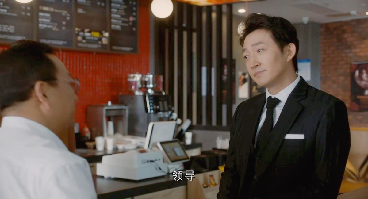 央视|央视新剧播6集,收视破1,网友:这个月唯一没快进看的中年偶像剧