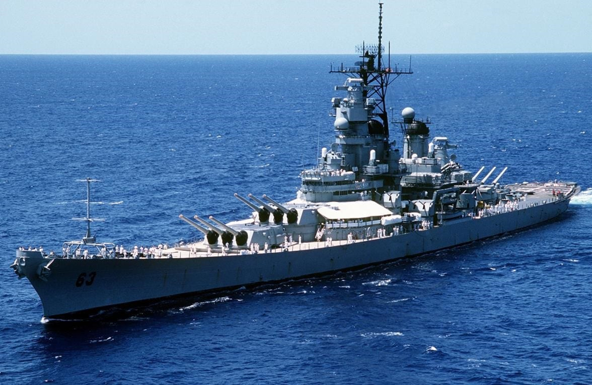 衣阿华级战列舰的改装计划,把战舰变成航空母舰 - 军事资讯(主打网)
