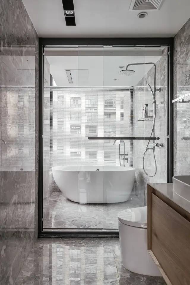 菡萏怡景装饰 | 喜欢黑白灰设计的注意啦!这个家的设计会成为你的“新欢”!