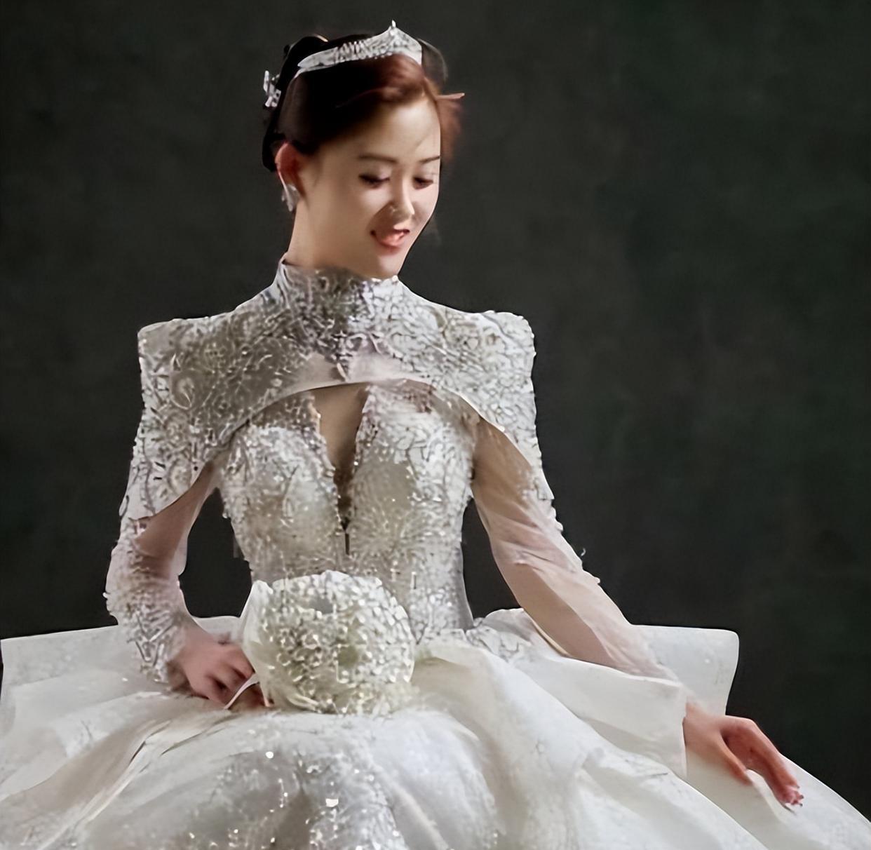 陈萌|陈萌结婚太低调,不见彩礼没华丽配饰,闺蜜劝她分手她果断绝交