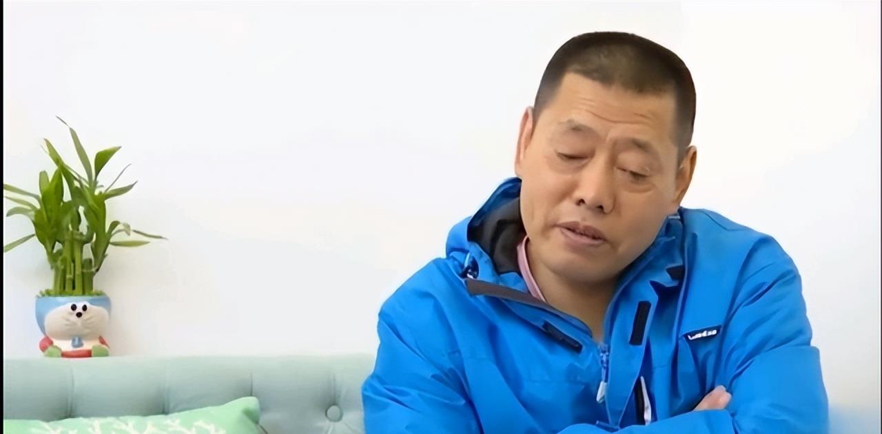 51岁东北大姐来相亲，抽烟喝酒打麻将样样行，大哥：我不找社会姐