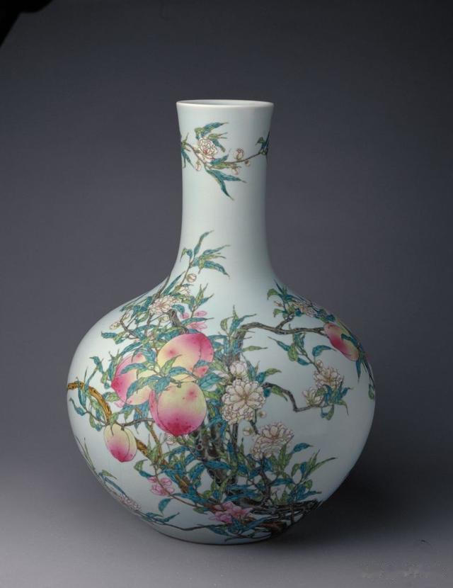 粉彩|喜欢收藏瓷器你知道雍八乾九指的是哪种纹饰吗