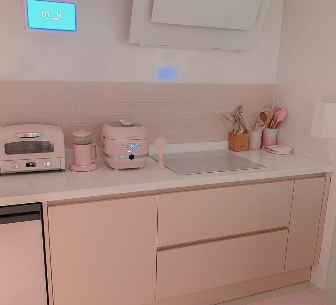 韩国三口之家,吸粉无数!全屋唯美得堪比韩剧中的场景,精致极了