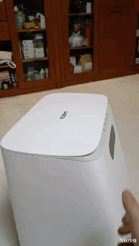 机器人|一年只需倒六次垃圾还会自己洗拖布,睿米真全能扫拖机器人EVA体验报告