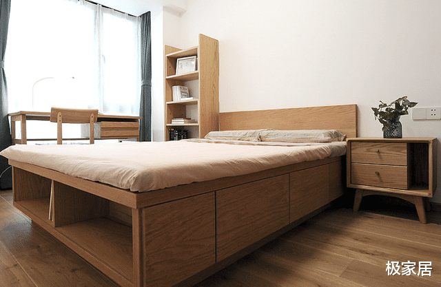 小夫妻在福建的家，没有电视也没有沙发，却高级到让邻居羡慕！