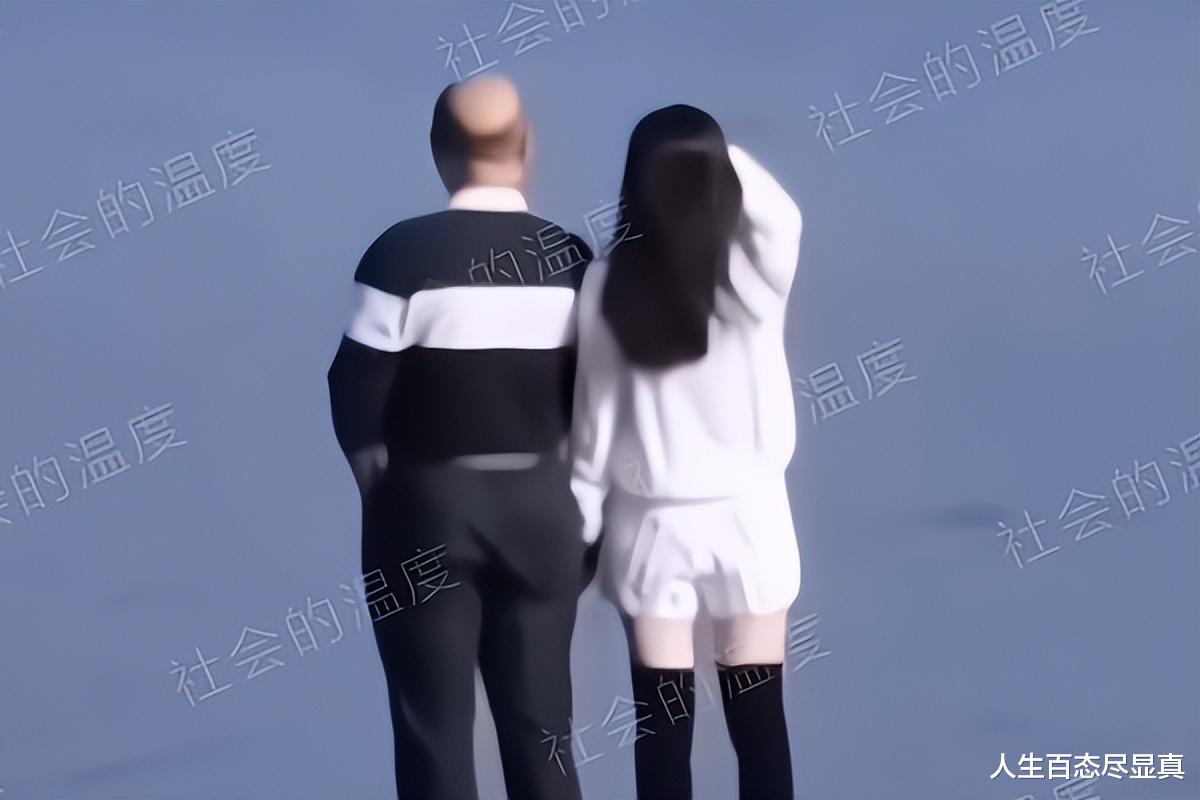 面膜 她喜欢的人从王子变成王总，地中海的发型很拉风，年轻人输在哪里