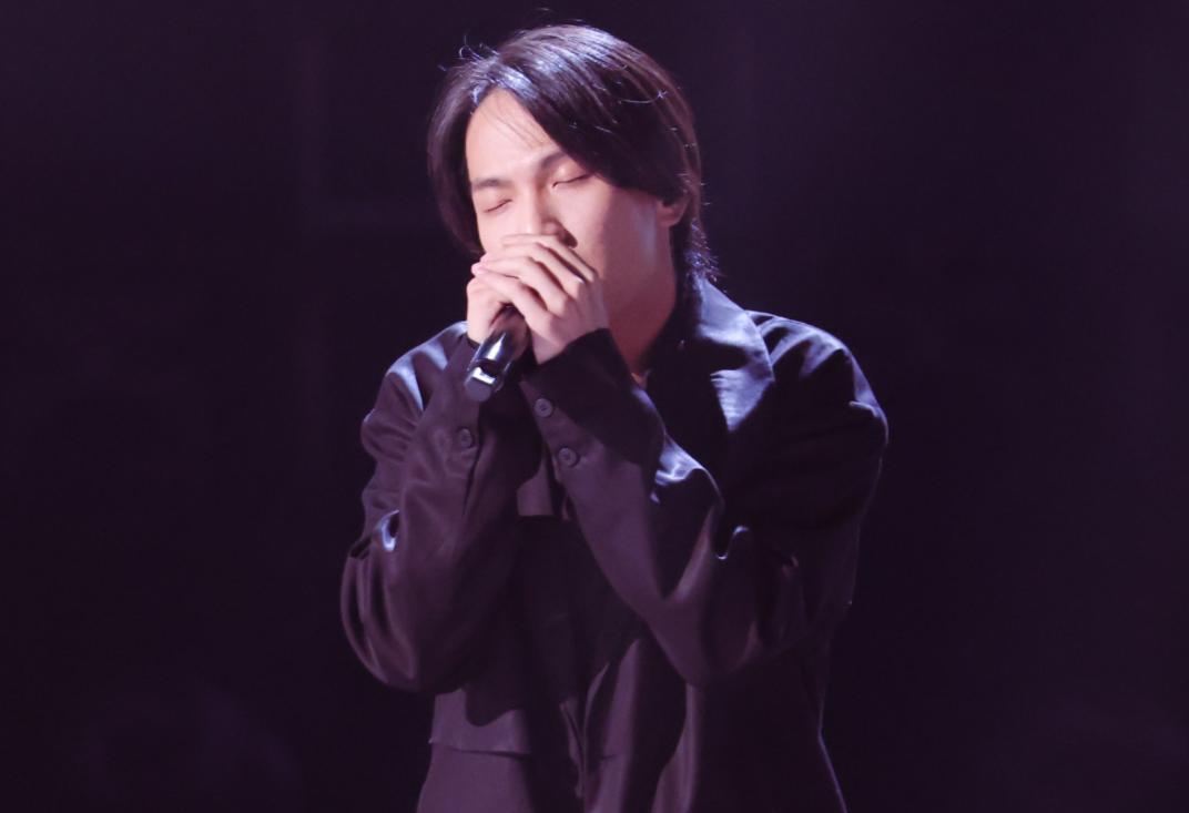 李克勤|李克勤两年好声音选了李荣浩同一首歌!《中国好声音》五强抢位战