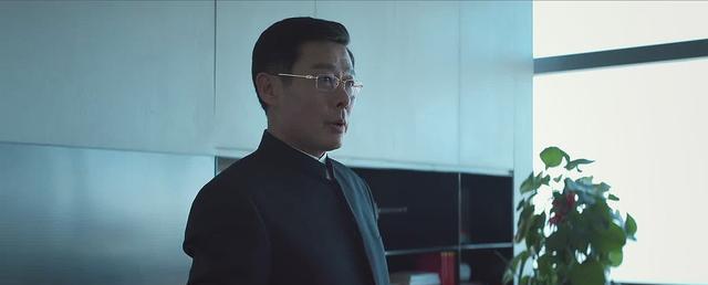 乔绍廷|《庭外·落水者》为什么如此烧脑?乔与旷的恩怨,可能是答案