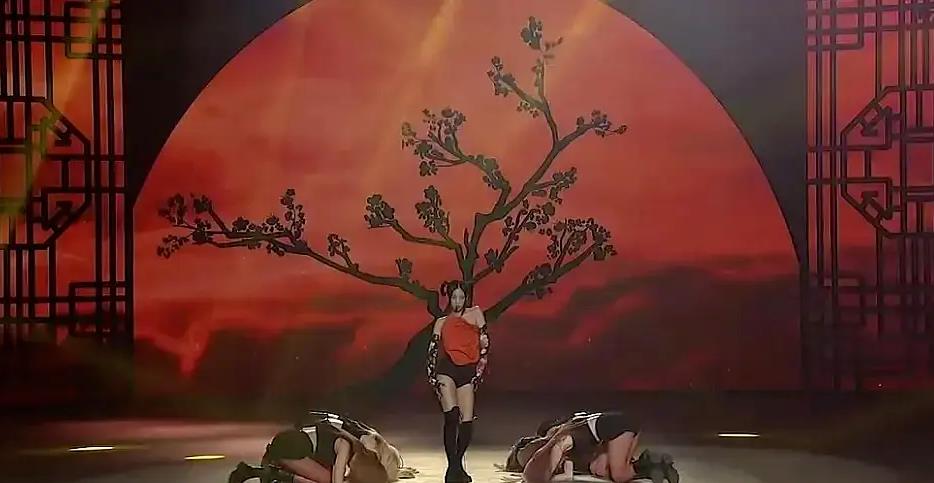 假唱|韩国影视剧抄袭史：照搬《庆余年》服化，学《甄嬛传》自称本宫