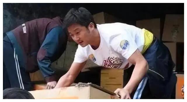 吴京|吴京:回应与甄子丹不合传闻,身上只有2个“黑点”,酒驾和爱国