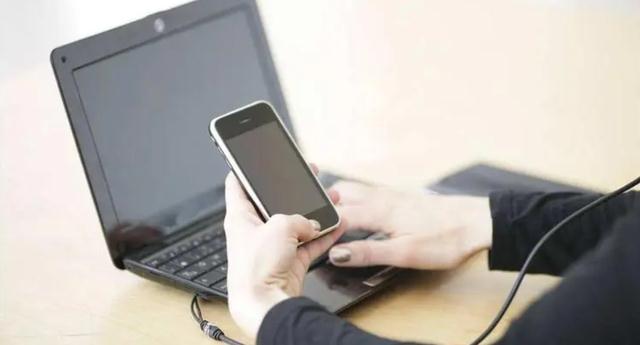 微波炉|微波炉曾红极一时，如今为什么“存在感”几乎为零？该淘汰了吗？