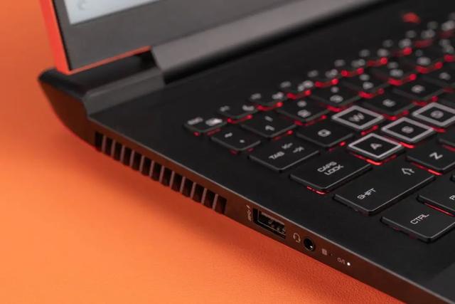 雷神|这款满血RTX 3070Ti游戏本可以有?雷神ZERO 2022测评